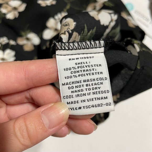 Ditsy Floral Cottagecore Henley Blouse NWT S Womens Chiffon Woven Peasant Boho - Picture 8 of 11